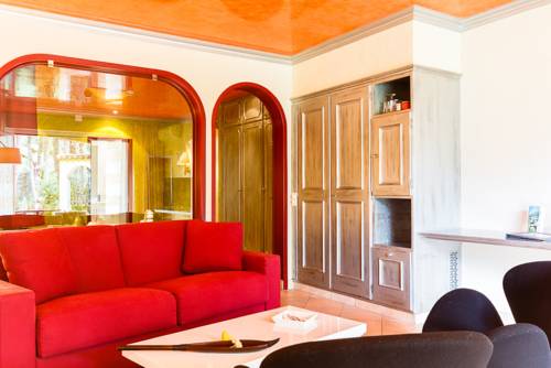 Imagen de la habitación del Hotel Albergo Losone. Foto 4