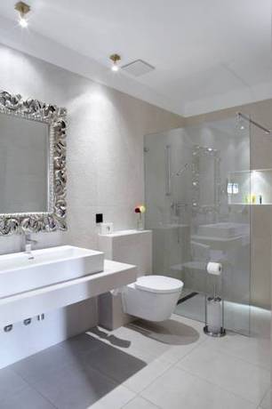 Imagen de la habitación del Hotel Albergo Losone. Foto 14