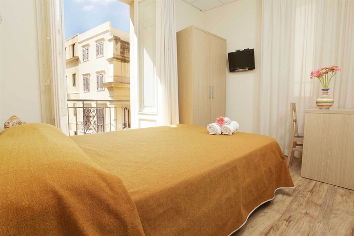 Imagen de la habitación del Hotel Albergo Maccotta. Foto 6