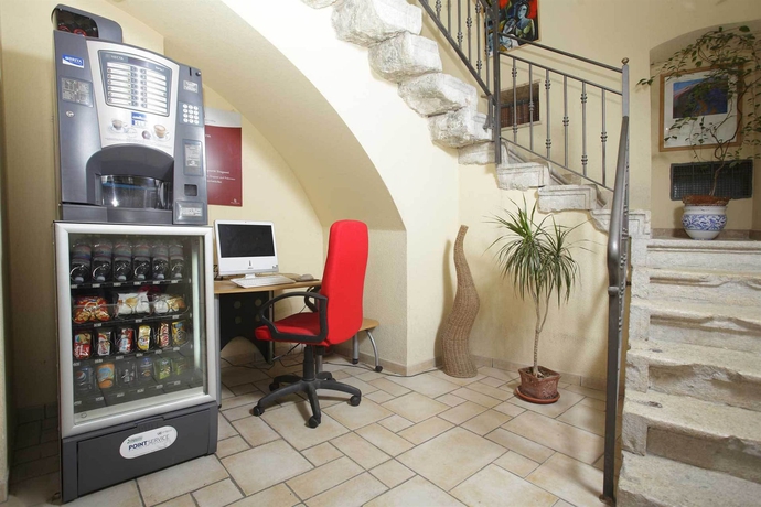 Imagen de los interiores del Hotel Albergo Maccotta. Foto 14