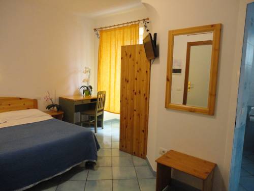 Imagen de la habitación del Hotel Albergo Macr&igrave;. Foto 4