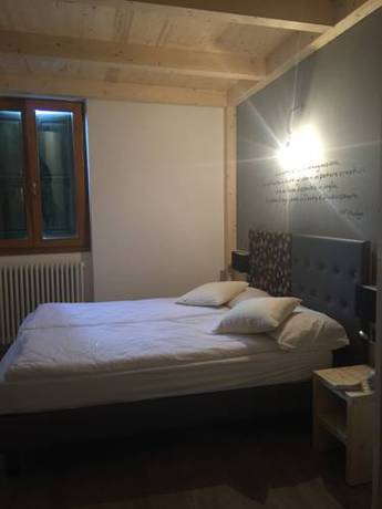 Imagen de la habitación del Hotel Albergo Maggiorina. Foto 4