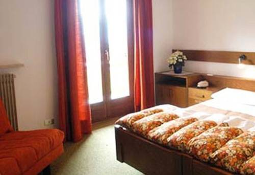 Imagen de la habitación del Hotel Albergo Majarei. Foto 9