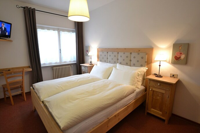 Imagen de la habitación del Hotel Albergo Majorka. Foto 19