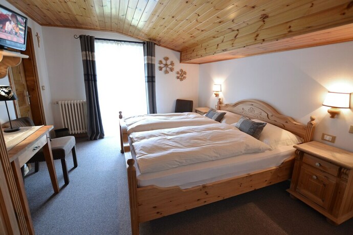 Imagen de la habitación del Hotel Albergo Majorka. Foto 29