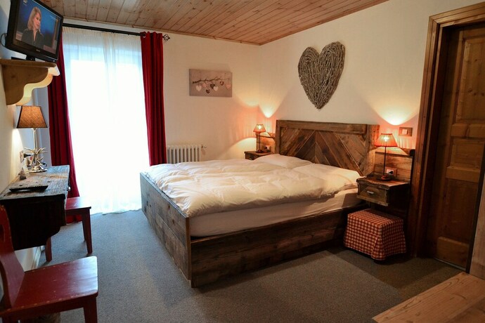 Imagen de la habitación del Hotel Albergo Majorka. Foto 32