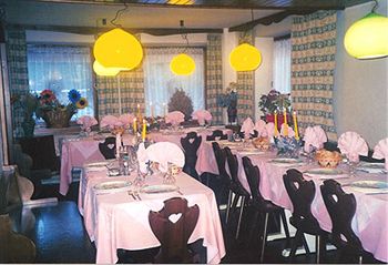 Imagen del bar/restaurante del Hotel Albergo Malga Ciapela. Foto 3