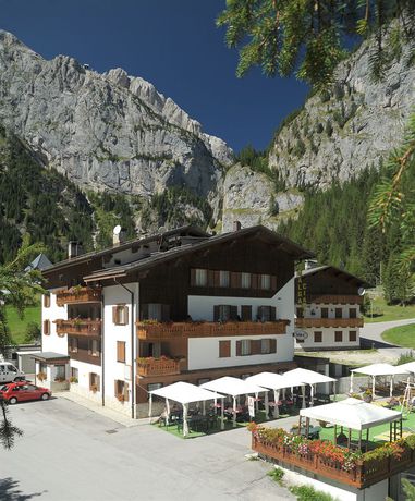 Imagen de los interiores del Hotel Albergo Malga Ciapela. Foto 9