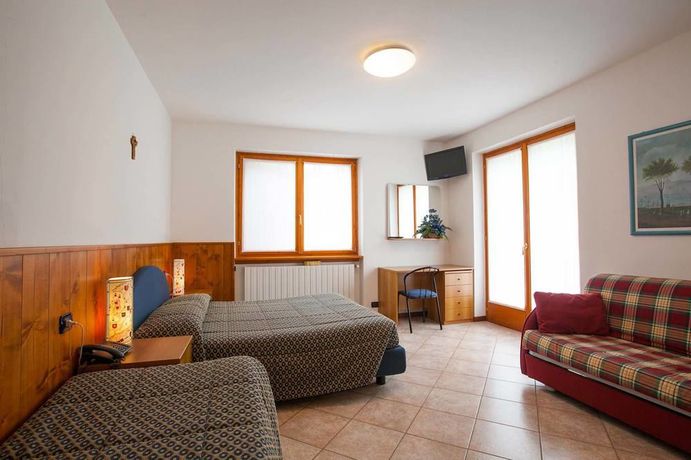 Imagen de la habitación del Hotel Albergo Max Meubl&egrave;. Foto 9