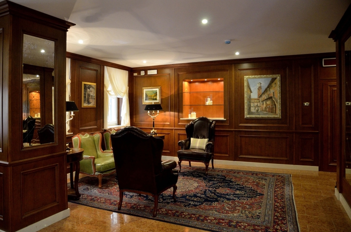 Imagen de los interiores del Hotel Albergo Mazzanti. Foto 17