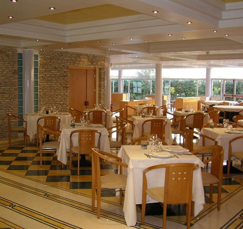 Imagen del bar/restaurante del Hotel Albergo Mediterraneo, Terracina. Foto 6