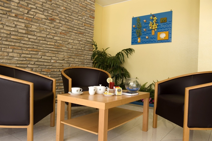 Imagen de los interiores del Hotel Albergo Mediterraneo, Terracina. Foto 14