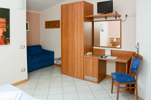 Imagen de la habitación del Hotel Albergo Meubl&egrave; Abatjour. Foto 5