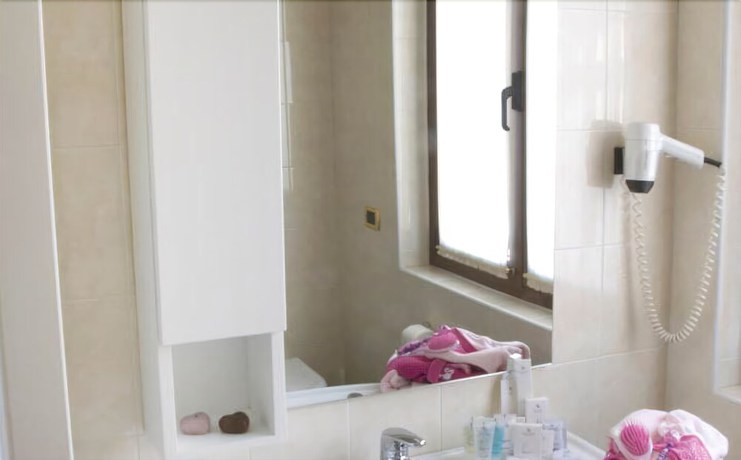Imagen de la habitación del Hotel Albergo Milano, Boario Terme. Foto 7