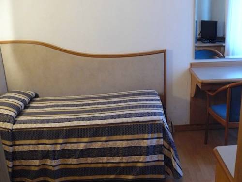 Imagen de la habitación del Hotel Albergo Milano, Darfo Boario Terme. Foto 1