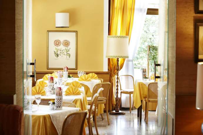 Imagen del bar/restaurante del Hotel Albergo Milano, Lanzo d`Intelvi. Foto 6