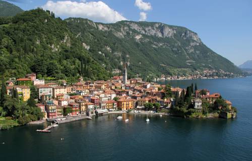 Imagen de la habitación del Hotel Albergo Milano, Varenna. Foto 2