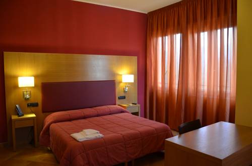 Imagen de la habitación del Hotel Albergo Mingone. Foto 6