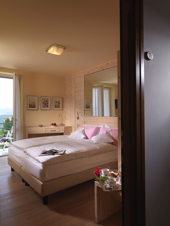Imagen de la habitación del Hotel Albergo Miralago. Foto 4