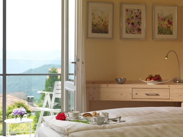 Imagen de la habitación del Hotel Albergo Miralago. Foto 5