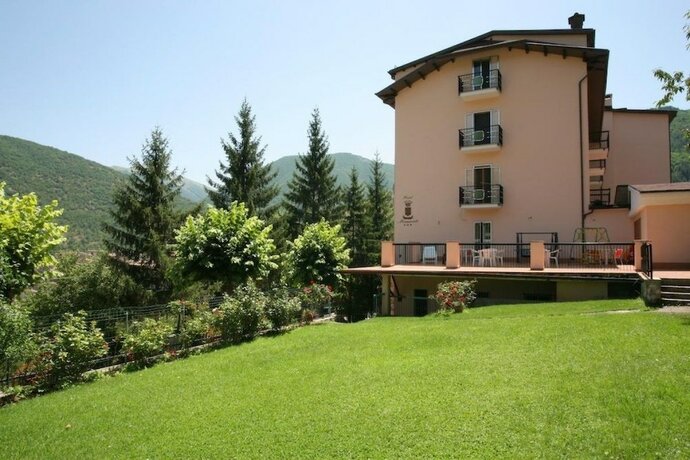 Imagen general del Hotel Albergo Miramonti, Scanno. Foto 13