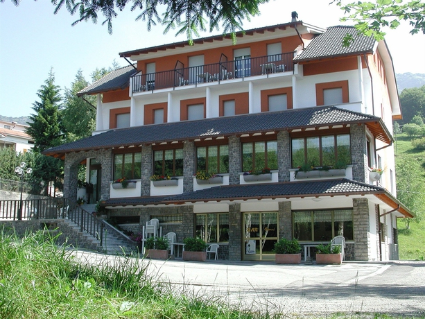 Imagen general del Hotel Albergo Moderno, Bergamo-Fuipiano Ima, Ber. Foto 2
