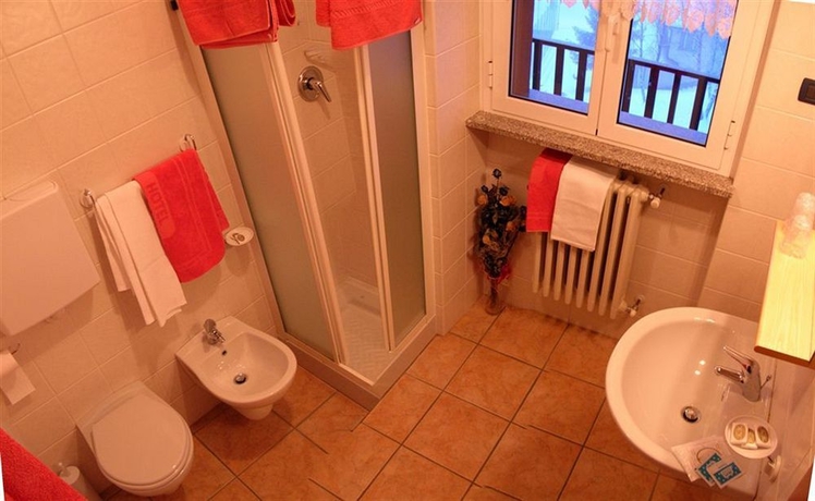Imagen de la habitación del Hotel Albergo Moderno, Bergamo-Fuipiano Ima, Ber. Foto 8