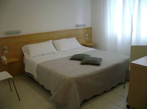 Imagen de la habitación del Hotel Albergo Moderno, Modena. Foto 3