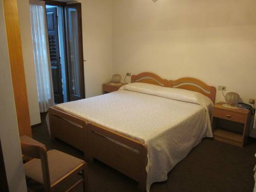 Imagen de la habitación del Hotel Albergo Moleta. Foto 15
