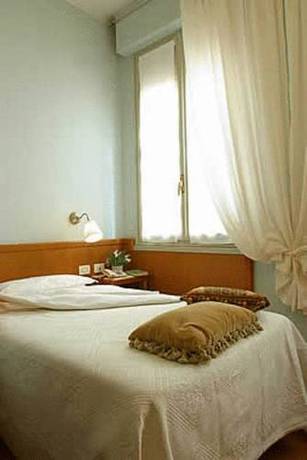 Imagen de la habitación del Hotel Albergo Morandi. Foto 8