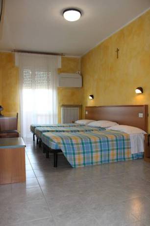 Imagen de la habitación del Hotel Albergo Napoleone. Foto 3
