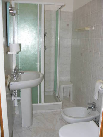 Imagen de la habitación del Hotel Albergo Nella. Foto 4