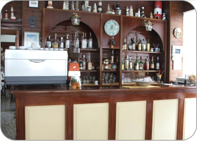 Imagen del bar/restaurante del Hotel Albergo Nena. Foto 4