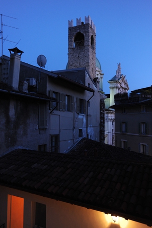 Imagen de los exteriores del Hotel Albergo Orologio. Foto 13