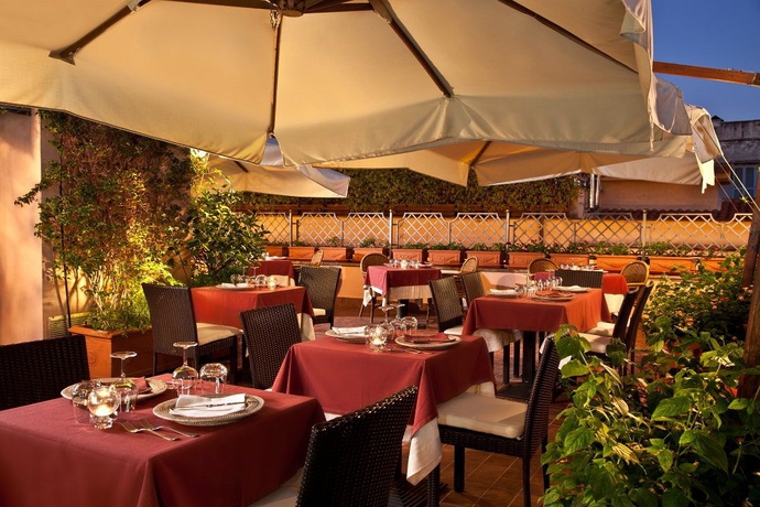 Imagen del bar/restaurante del Hotel Albergo Ottocento. Foto 3