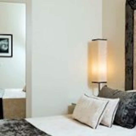 Imagen de la habitación del Hotel Albergo Palazzo Decumani. Foto 6