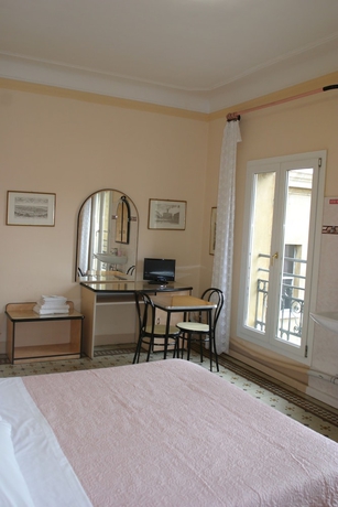 Imagen de la habitación del Hotel Albergo Panorama, Bolonia. Foto 7