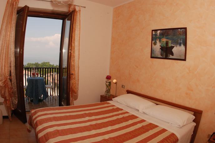 Imagen de la habitación del Hotel Albergo Panoramica. Foto 10