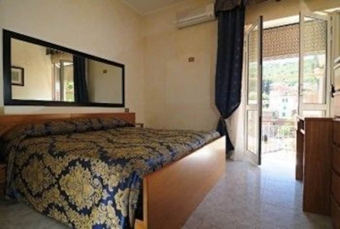 Imagen de la habitación del Hotel Albergo Paradiso, Monte Compatri. Foto 11