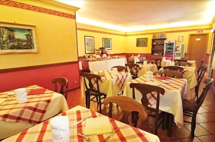 Imagen del bar/restaurante del Hotel Albergo Paradiso, Monte Compatri. Foto 7