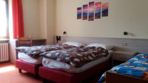 Imagen de la habitación del Hotel Albergo Pensione Sport. Foto 5