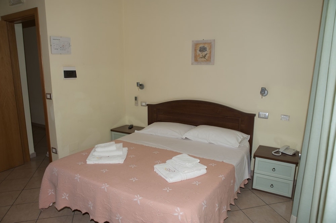 Imagen de la habitación del Hotel Albergo Perseo. Foto 7