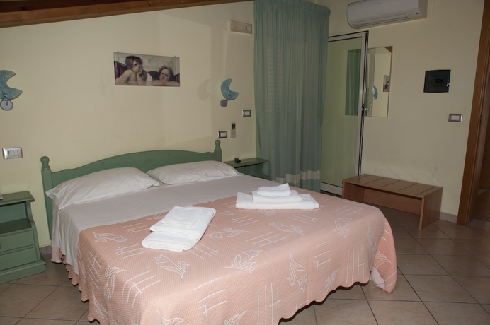 Imagen de la habitación del Hotel Albergo Perseo. Foto 11