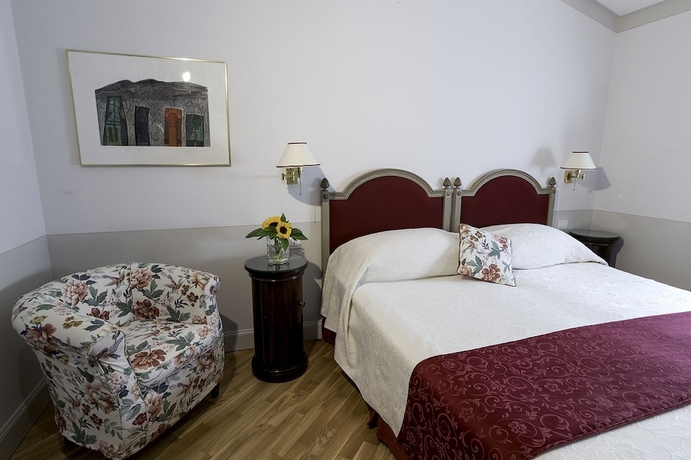 Imagen de la habitación del Hotel Albergo Pietrasanta. Foto 5