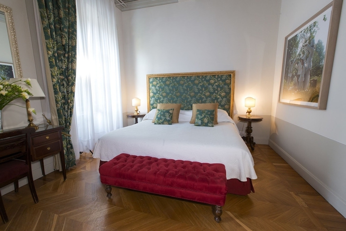 Imagen de la habitación del Hotel Albergo Pietrasanta. Foto 8