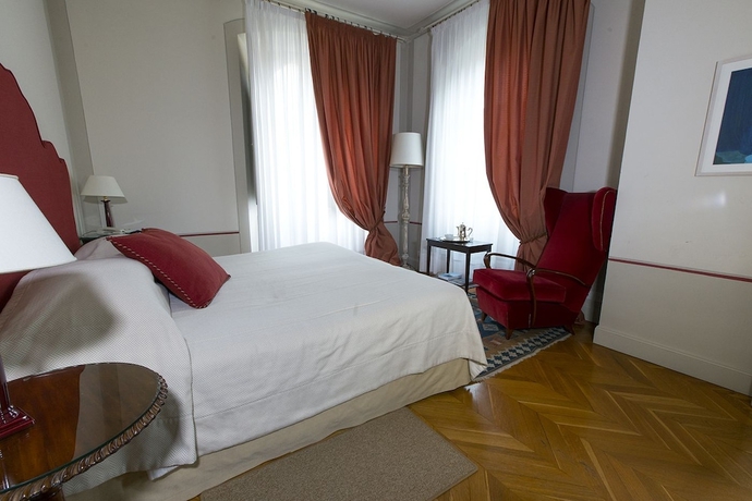 Imagen de la habitación del Hotel Albergo Pietrasanta. Foto 11