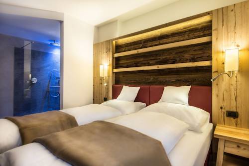 Imagen de la habitación del Hotel Albergo Posta Pederoa. Foto 14