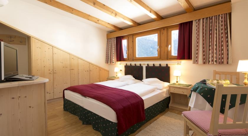 Imagen de la habitación del Hotel Albergo Pradat. Foto 4