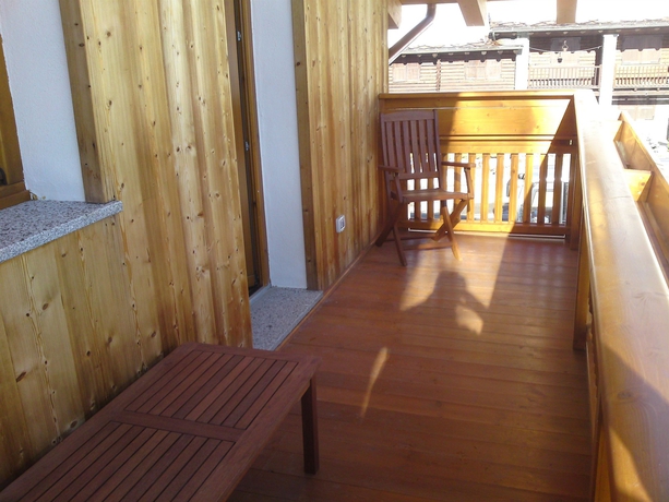Imagen de la habitación del Hotel Albergo Punta Zerbion. Foto 3