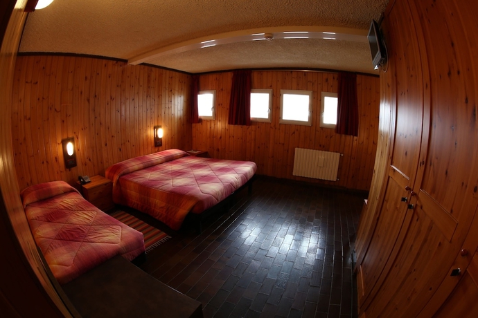 Imagen de la habitación del Hotel Albergo Quarto Pirovano. Foto 7